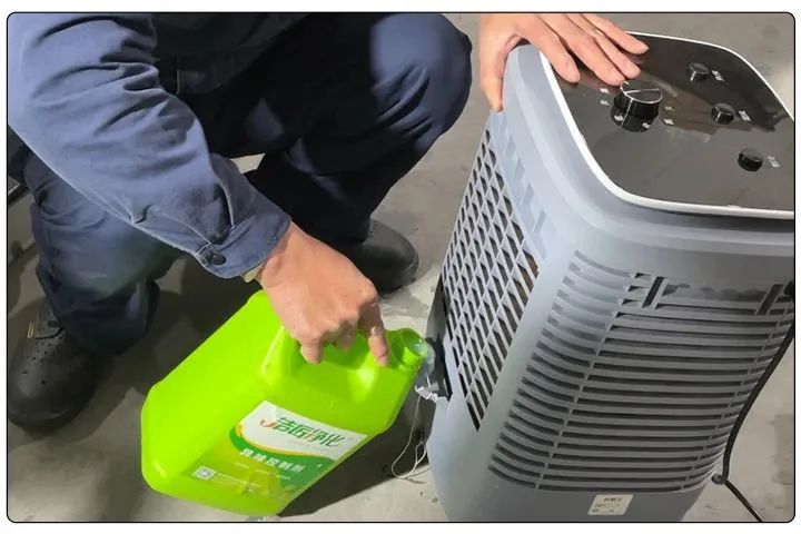 橡膠配件加工廠氣味難聞，傷害人體；廢氣除臭用Dejing的凈?！.jpg